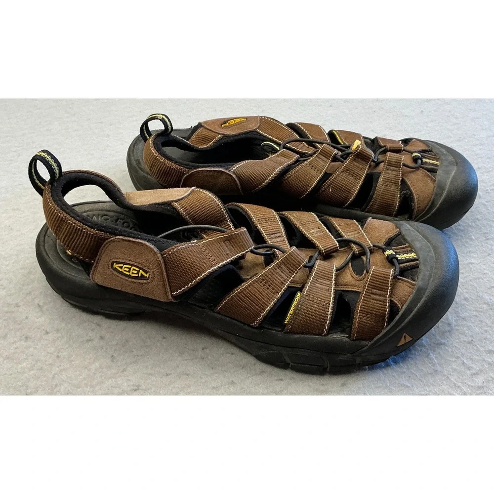 Keen preowned these